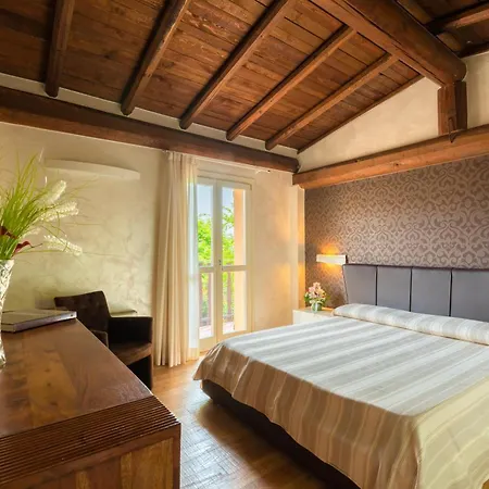 Lantgård Corte Lantieri Capriolo